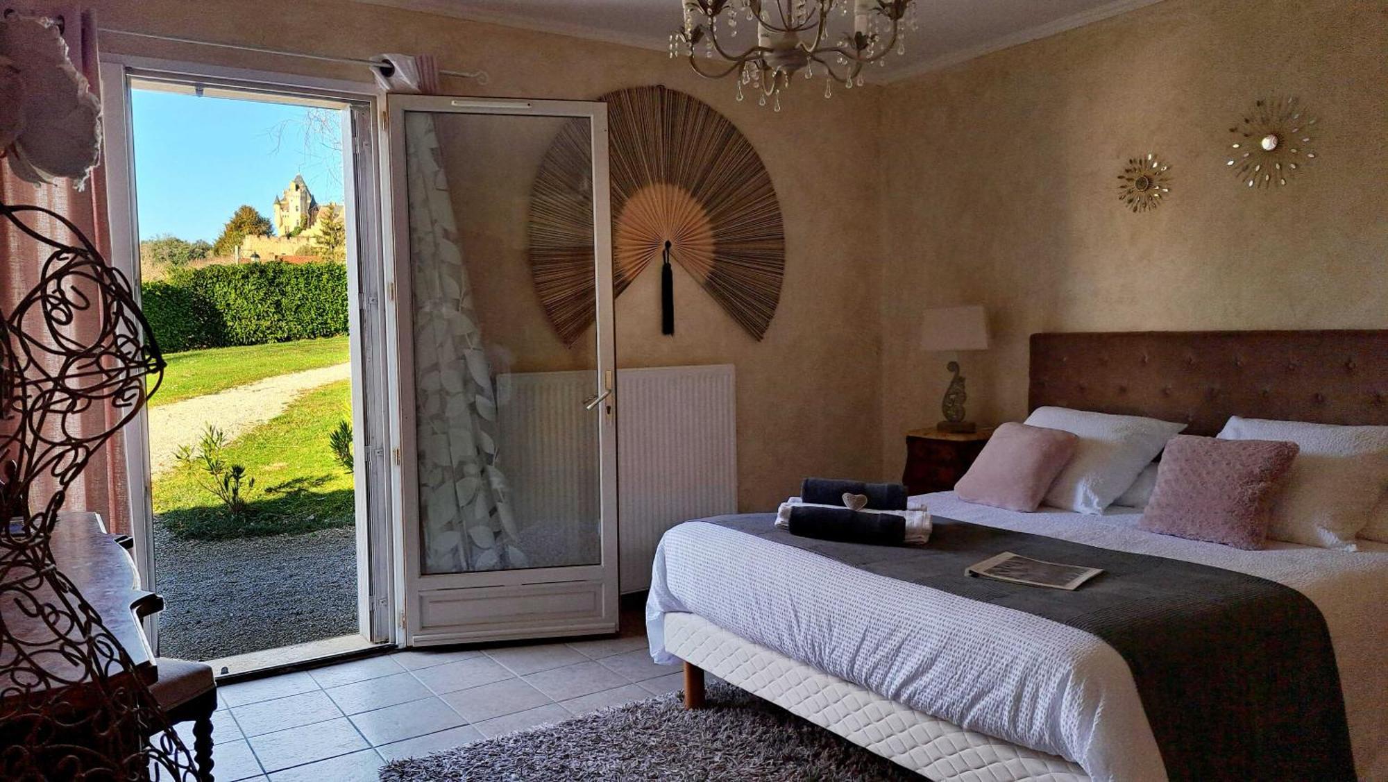 La Barde Montfort, Votre Maison D'Hotes A 4 Kms De Sarlat Dordogne 비트락 외부 사진